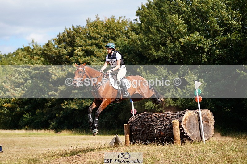 250802A-161640-07919 - E-211-Torie.Sleep-CLEVER