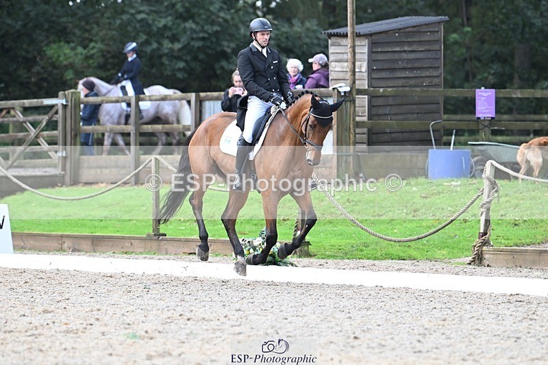 231019-110741-01737 - 036-DIAMANT.CRYSTAL.BLUE-Adam.Trew-DR