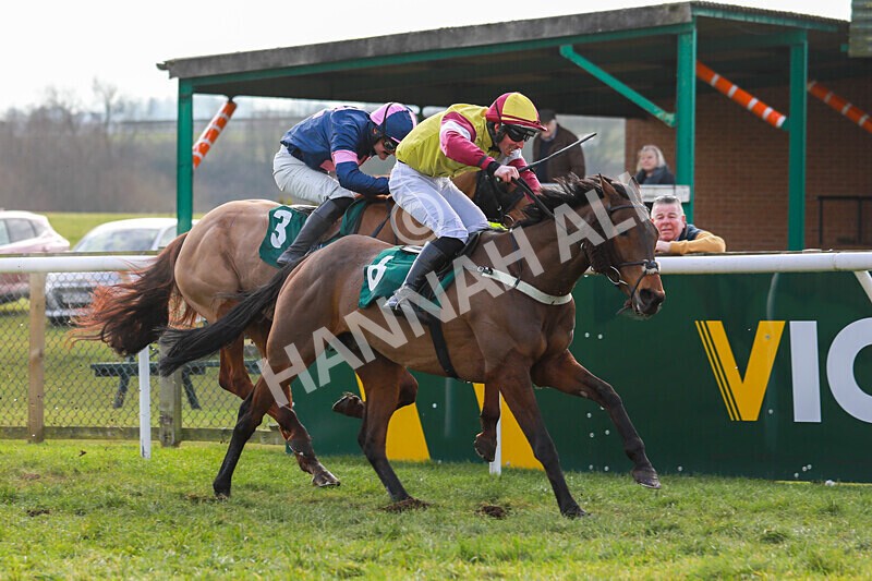 220125-Race 1-Siberian Star-3425 - Race 1