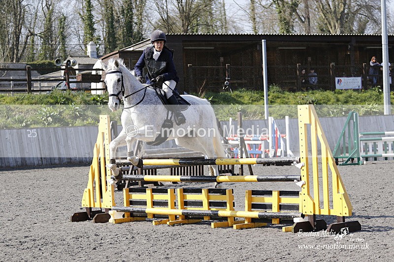 _EST2077 - Bourne Valley Riding Club Winter Showjumping 27/03/22