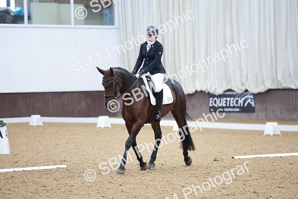 SBM_003731 - Class 2 - Novice 2020