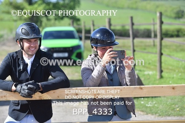 BPP_4333 - CLASS 7 Senior Discovery/ 1m Open