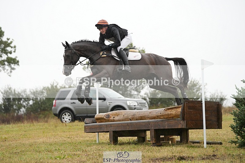 250830-141804-04079 - G-311-Max.Forster