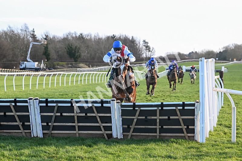 010125-Race 1-Its All About You-5559 - Race 1