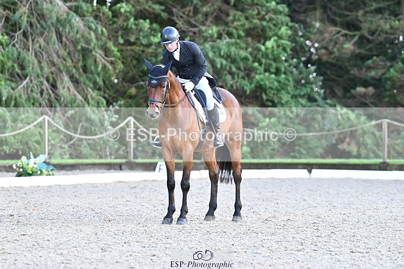 251023A-152116-05404 - C-255-Rupert.Batting