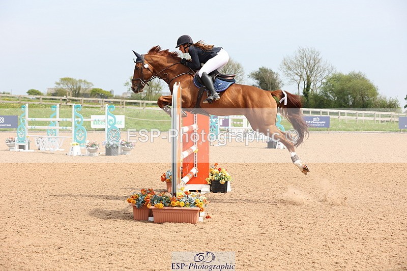 240511A-144137-14390 - Cls 36 National 1.30m Open