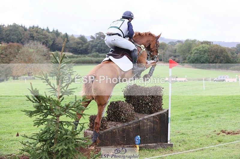 231020-125823-08824 - 069-LUSUELA-Will.Furlong-XC