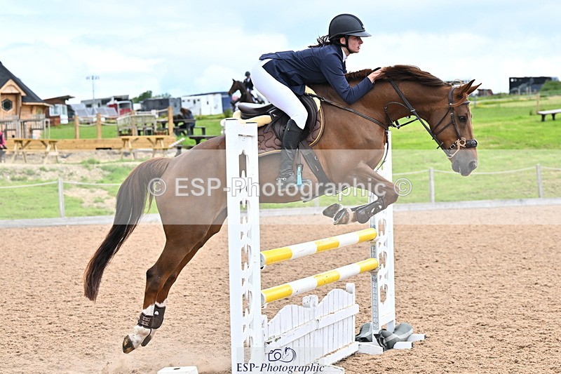 240608A-112616-02165 - Cls 3 Snr 1.05m Open