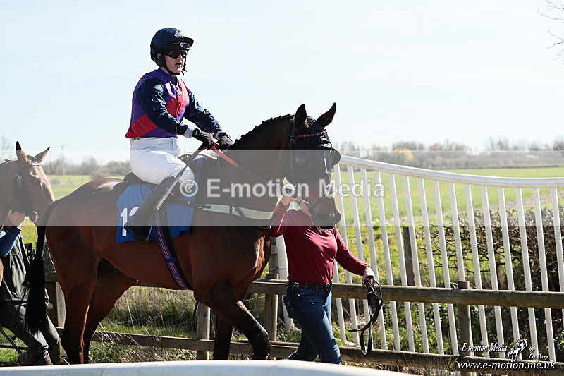PtP 210326 48 - VWH Cirencester Races 21/03/26