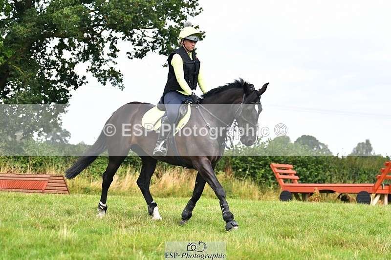 230817-141607-02993 - Abbie's 2nd Group - XC