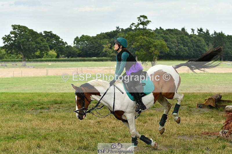 230817-145633-01393 - Theo's 2nd Group - XC