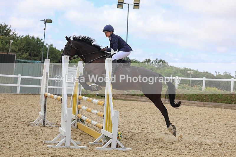 3E7A5046 - Class 4: Senior British Novice/90cm open