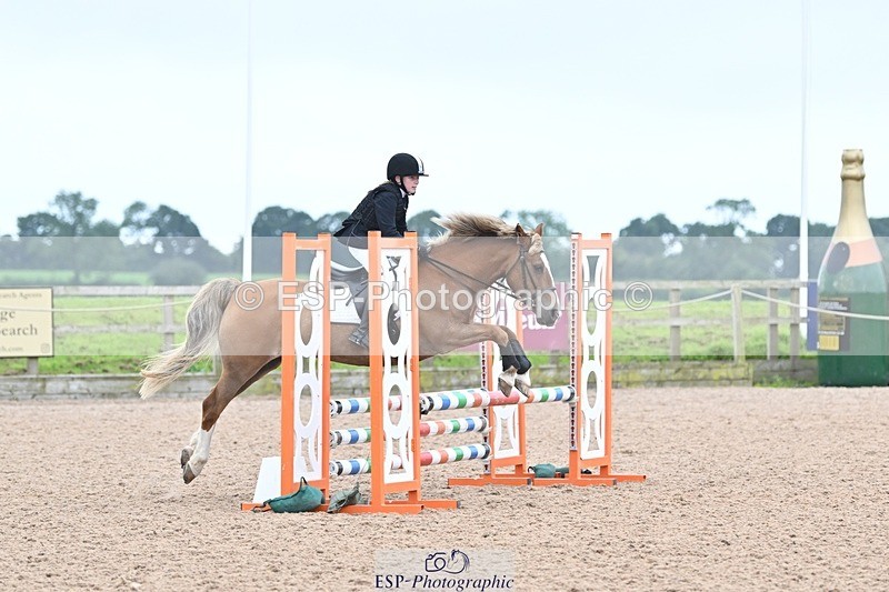 240813-183144-00676 - Classes 5 A&B & 6 80cm