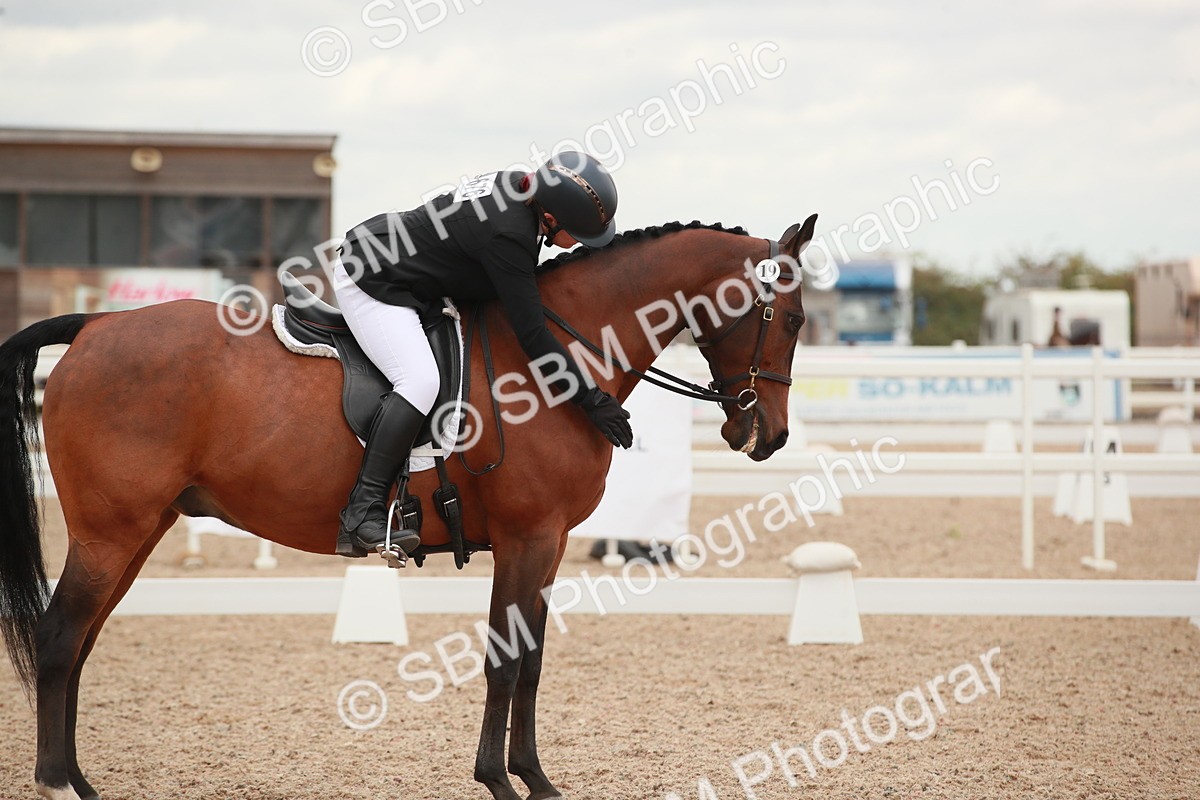 SBM_06078 - Class 32 - Novice 1