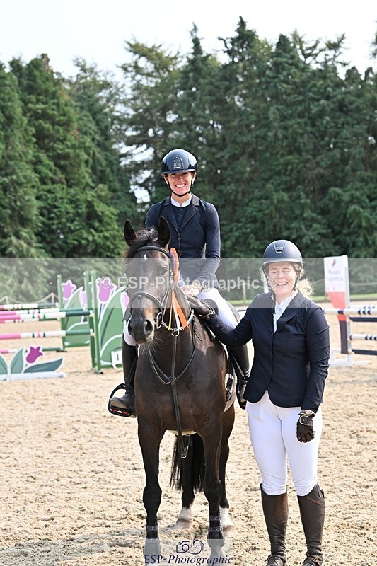 240818-154316-05302 - Cls 12A Snr Foxhunter & 1.20m Open