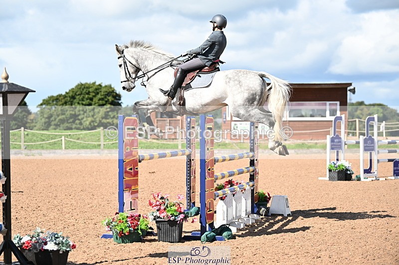 240912A-113452-00607 - Cls 2 Snr Newcomers