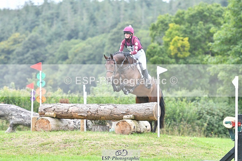 240803-123748-04241 - 077-Georgie_Selley-VICARSTOWN_VICTOR