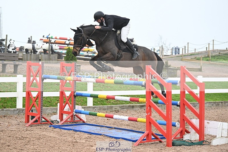 241102A-145407-05691 - SAT Cls 16 Winter 1.25 Jump Off