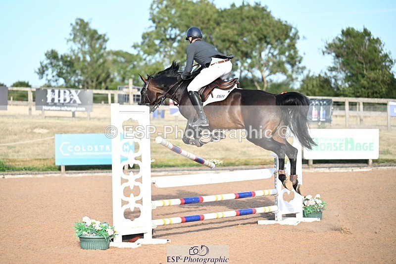260731-191940-07118 - Cls 15 Snr Foxhunter