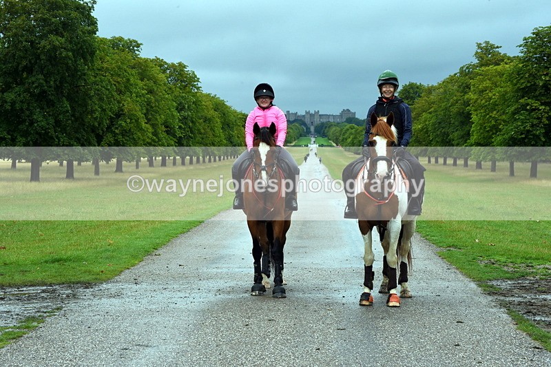 TT3_8716 - Time at Crossing 11:44 to 12:54