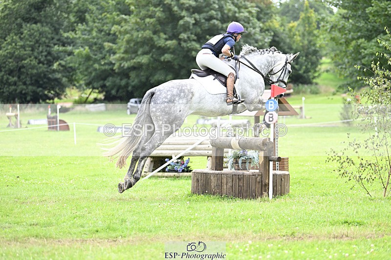 240804-112151-12004 - 312-Charlotte_Billson-KILLYCLOGHAN_MR_MOONSHINE