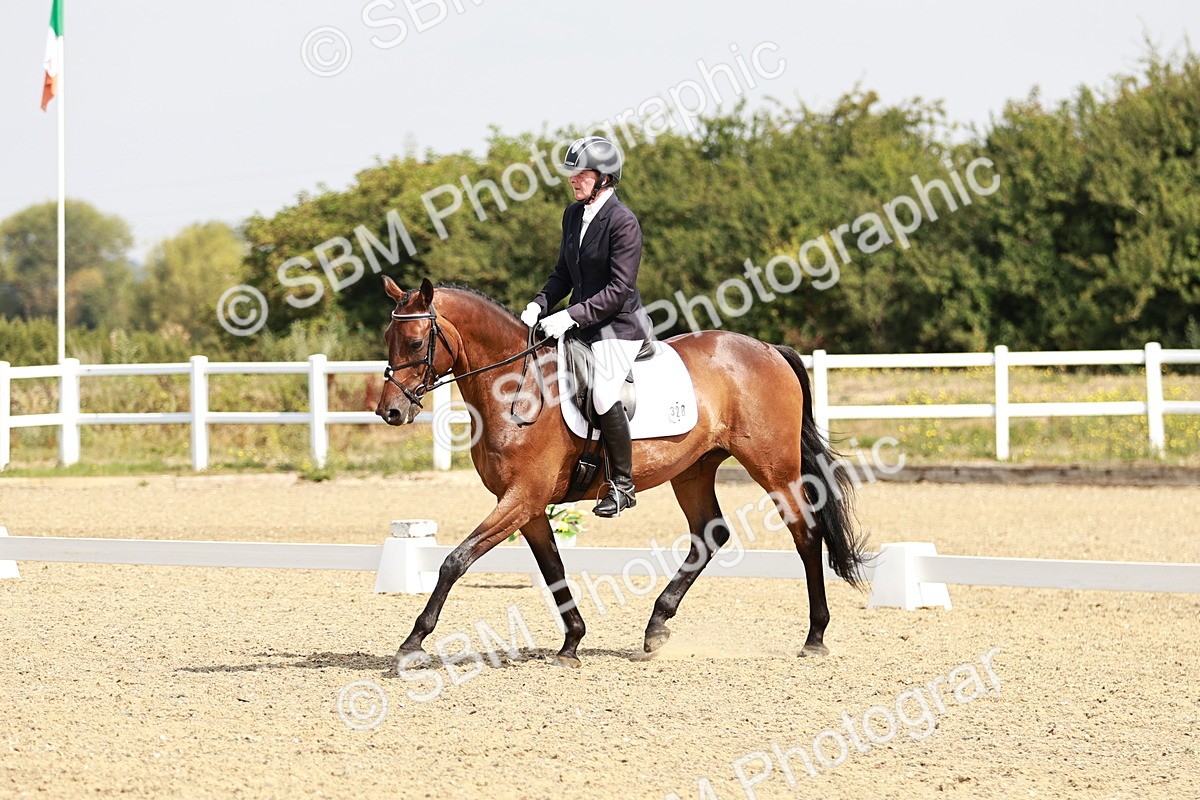 SBM_002525 - Class 6 - Novice 6 Silver - 10.17-11.20