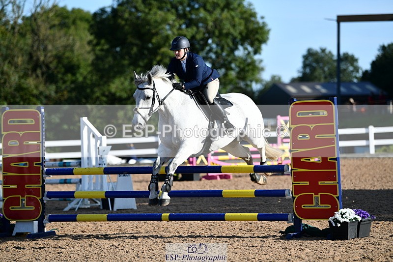 240913A-090747-02850 - Cls 20 Snr British Novice and 90cm Open