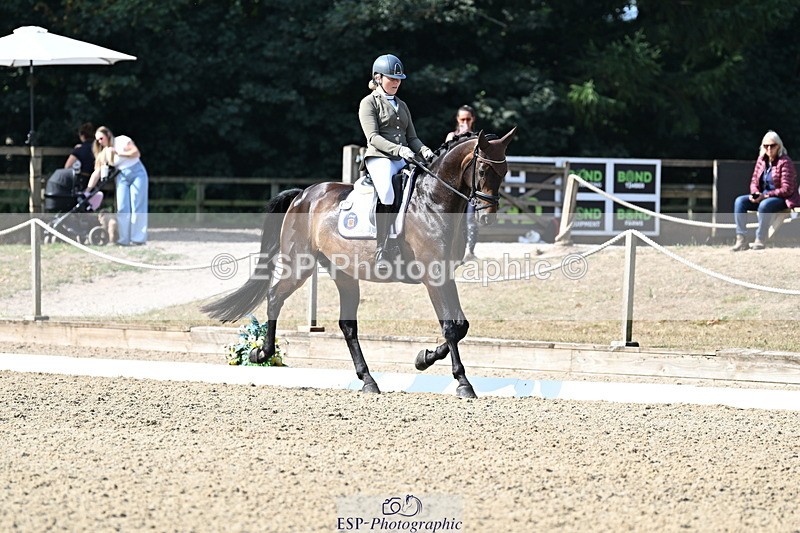 250810A-103142-05219 - 089-Amy.SchiesslActive.Sophocles