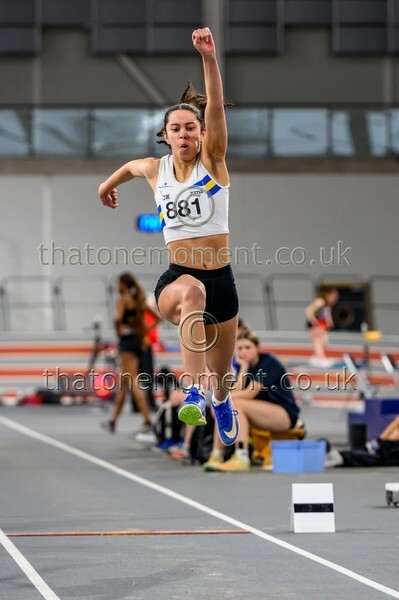 SeniorInd25-911724 - Field Female