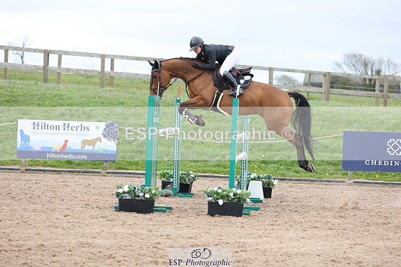 240419A-111113-06357 - Cls 2, 2 Star Small Tour 1.30m