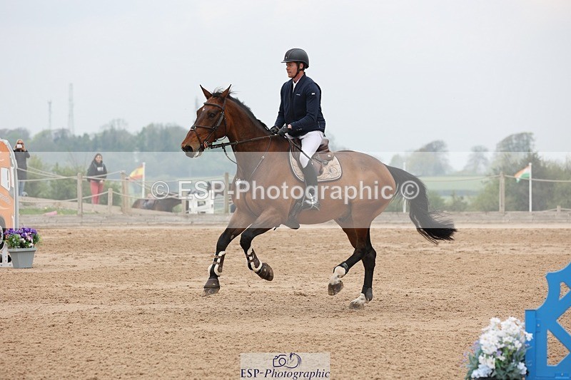 250424-124121-05524 - Cls 1 - 2 Star Small Tour