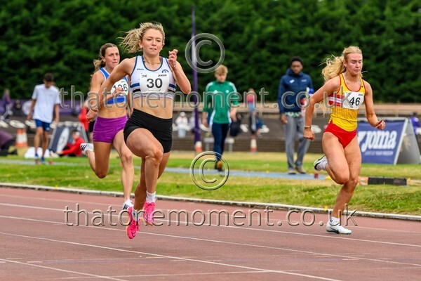 Sen25SAT-911480 - Track Female Set One