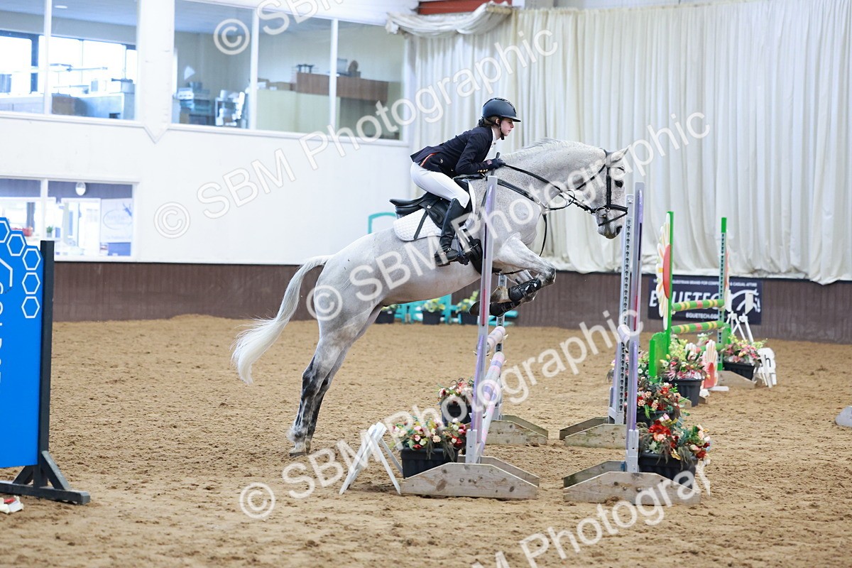 SBM_003376 - Class 10 - Nupafeed Supplements Senior Discovery/ 1m Open