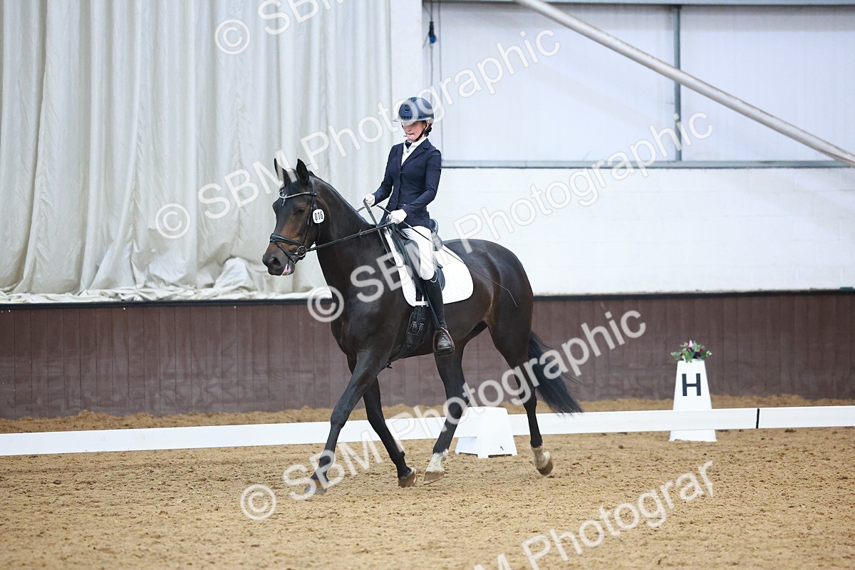 0B8A9179 - Class 6 - Novice 3