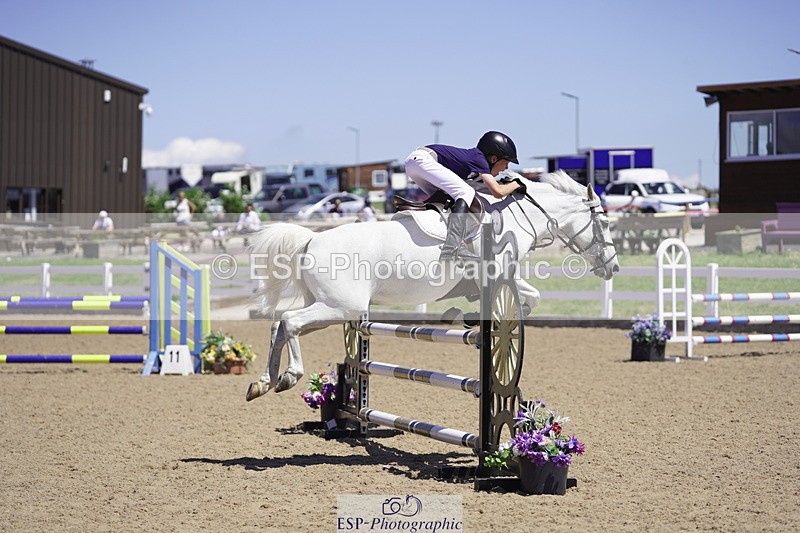 230624A-131342-01541 - Cls 24 Pony Discovery & 90cm Open