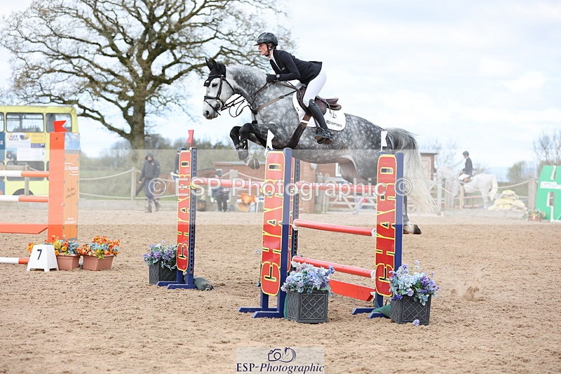 240419A-122145-07181 - Cls 6, 2 Star Medium Tour 1.35m