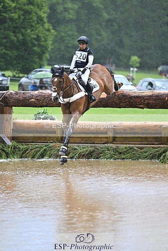 240526-133826-22977 - 520-LONDON_52-Laura_Collett