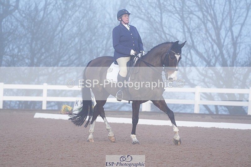 260213-090617-00489 - 105-Nicola.Seal