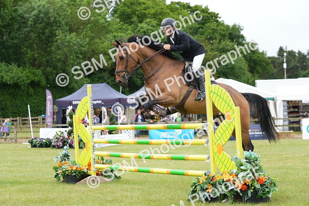 SBM_02064 - Class 200 - Martin Grant Homes Stakes 1.25m Open