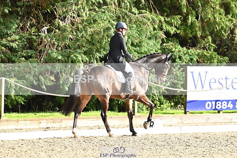 251023A-145245-05289 - C-251-Isabelle.Downes