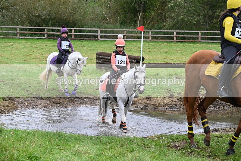 WJ6_4880 - Time at Photographer 12:17 to 12:30