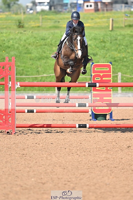 240512A-161212-19727 - Cls 51 Foxhunter