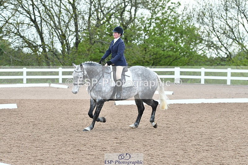 230511A-164055-01385 - Quest Cls 1 Intro A