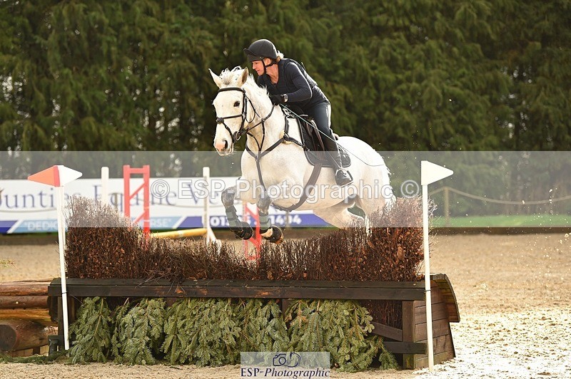 240218-093808-02833 - XC 9 to 10