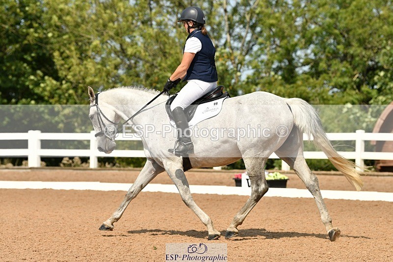 250817-120550-08765 - 099-Essie.BarkerBloody.Nora