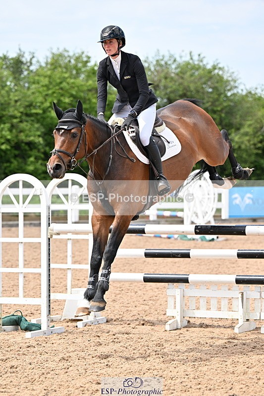 240605A-141558-00681 - Cls 4 Newcomers and 1.10m Open