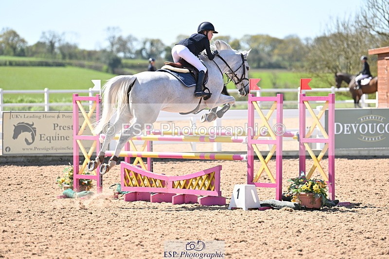 240420A-115441-10657 - Cls 15, 1 Star Bronze Tour 1.15m