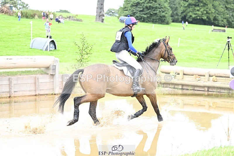 240803-115328-03820 - 015-Lara_Clarkson-NEWTIDE