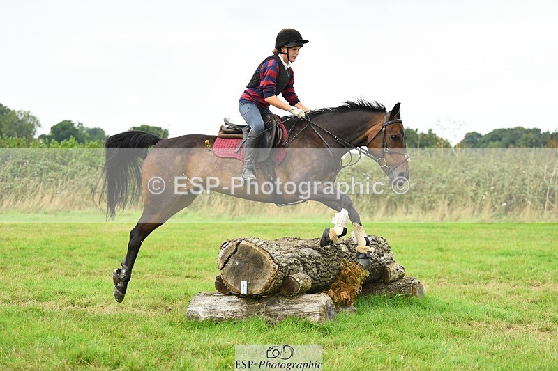 230817-125824-01969 - Kay's 1st Group - XC