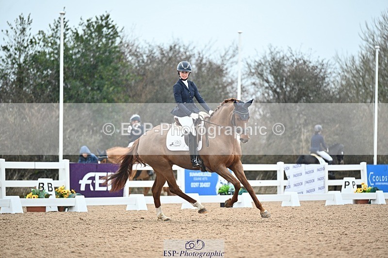 250214-120954-01444 - 148-Robyn.Walker-Voila.St.Giles